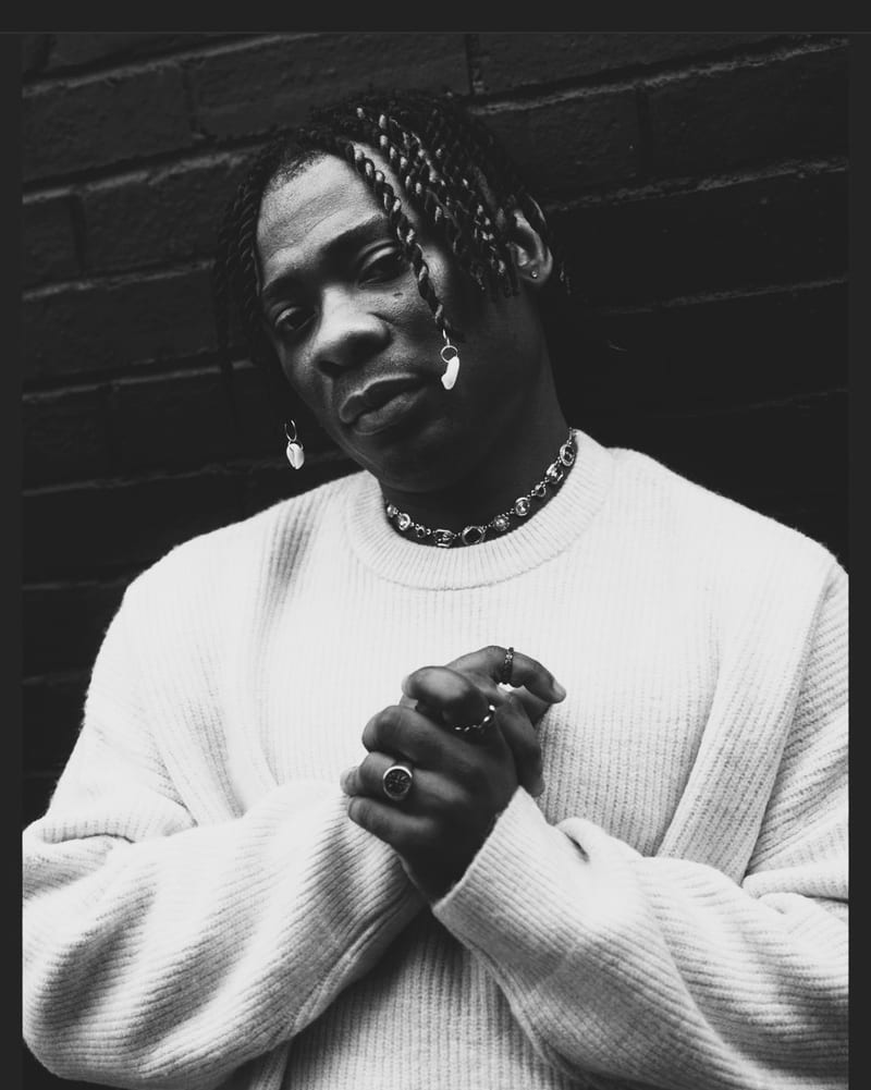 Middy Offishall, press photograph